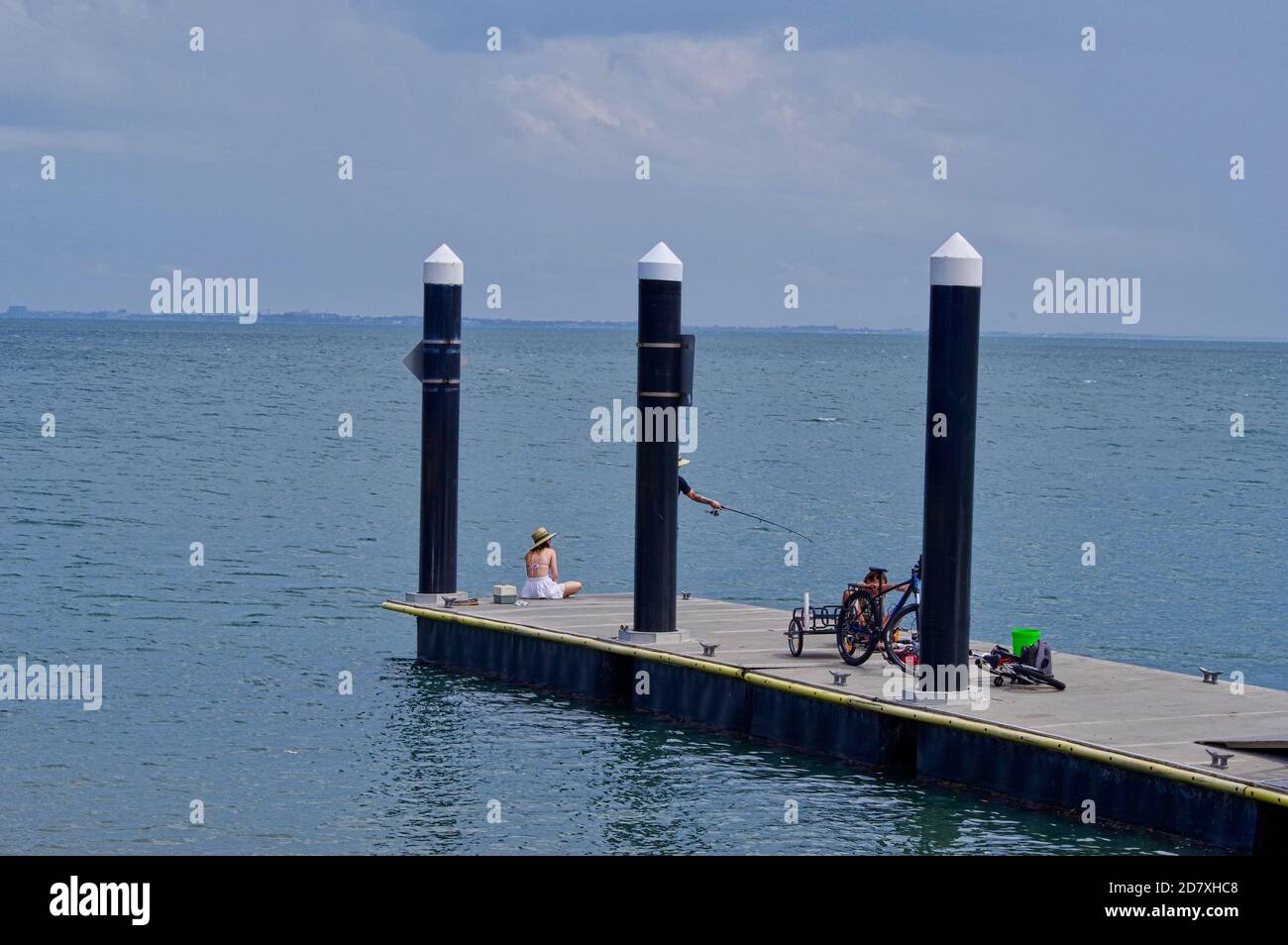 Bongaree jetty hires stock photography and images Alamy