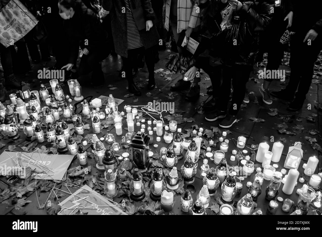 LONDON/ENGLAND- 24 October 2020: Candles, signs and coat hangers outside the Embassy of Poland, protesting against new anti-abortion laws in Poland Stock Photo