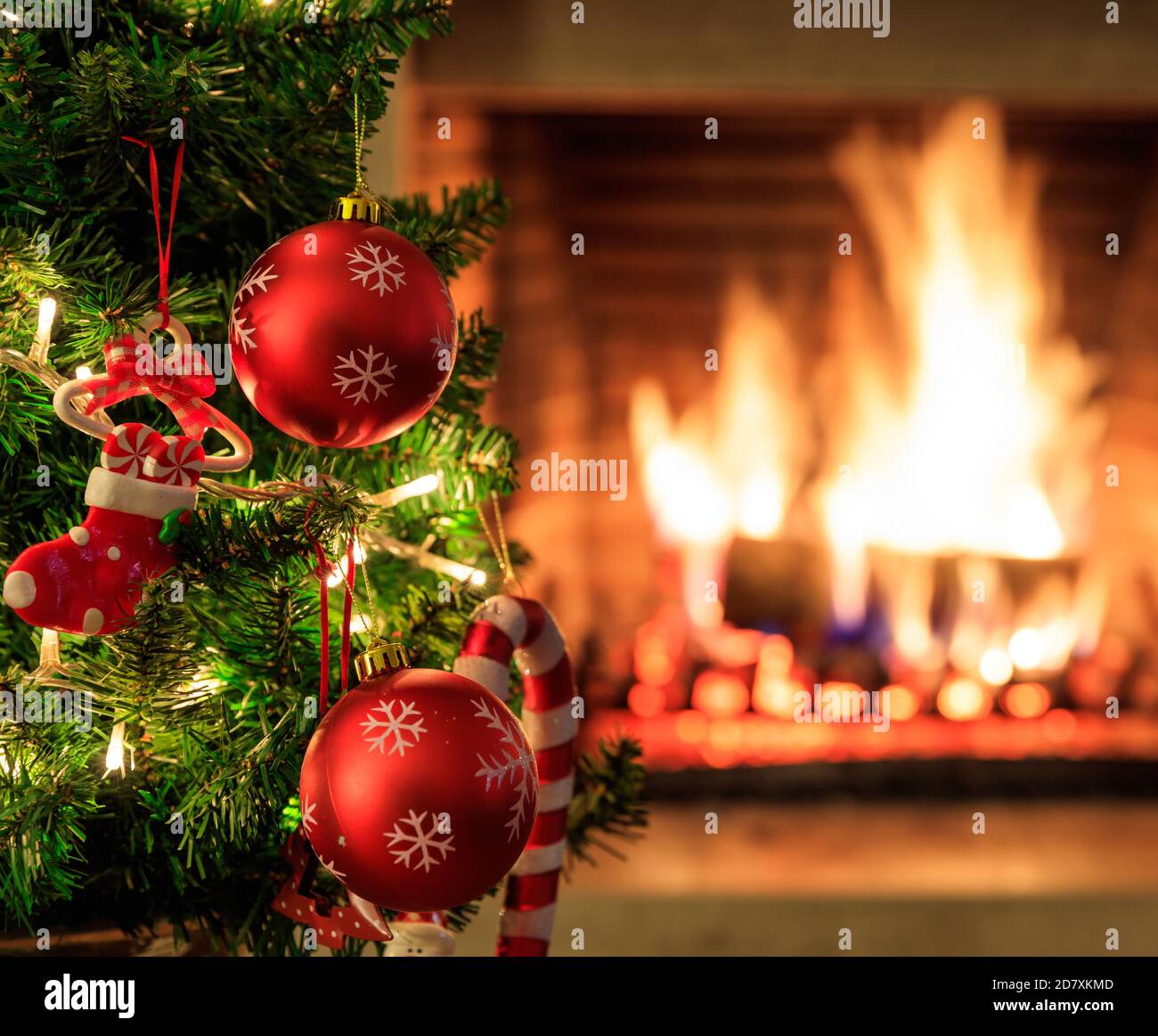 Burning christmas tree fire hi-res stock photography and images - Alamy