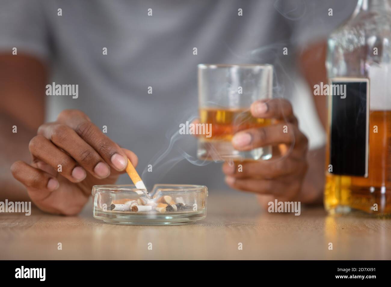 people nicotine addiction and bad habits concept Stock Photo Alamy