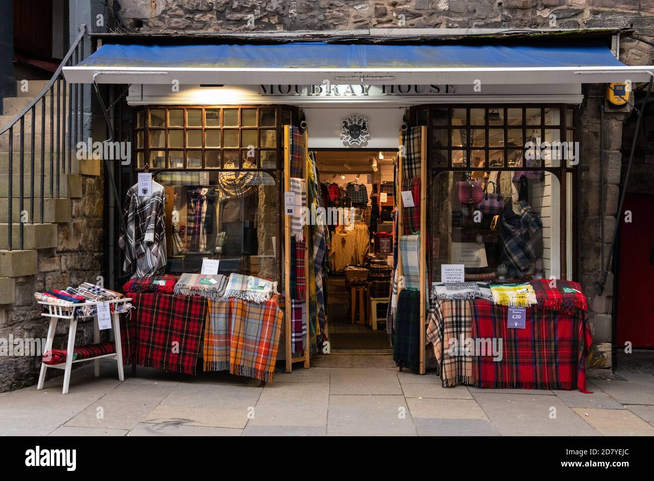 Shop selling tartan blankets Moubray House Edinburgh, Scotland, UK Stock Photo