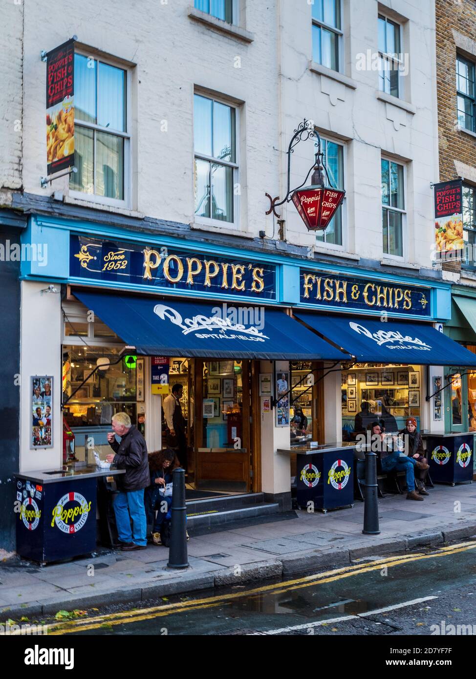 Poppie's Fish & Chips Shop Spitalfields London. Poppies Fish and Chips Shop was founded in 1952. Stock Photo