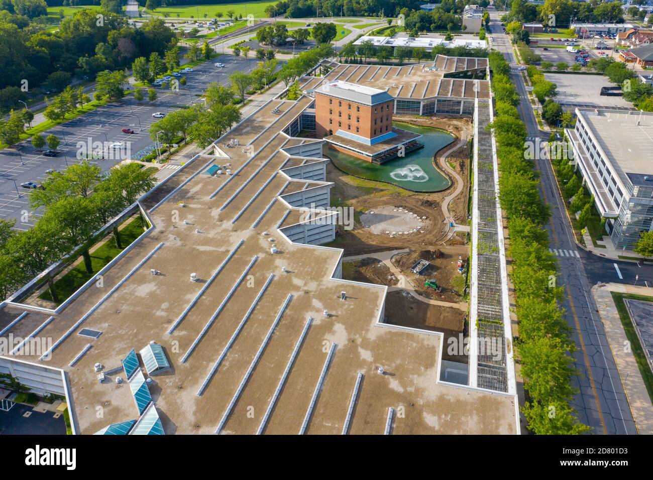 Cummins Corporate Office Building, designed by Kevin Roche, Columbus
