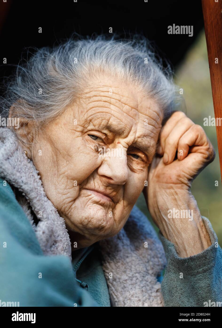 Lonely woman aged 90s hi-res stock photography and images - Alamy