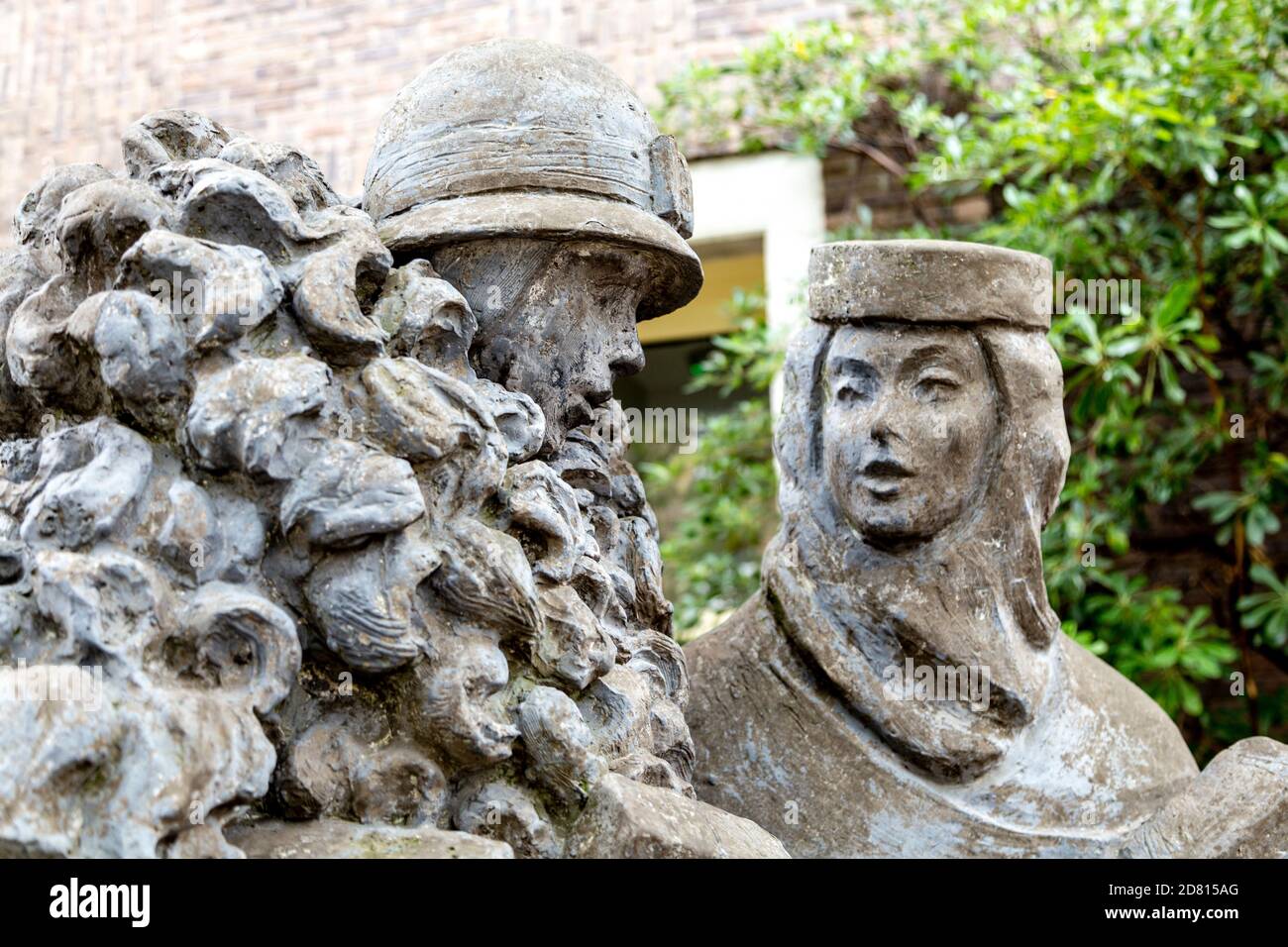 Statue of two women - three dimentional representation of the Jeeves of Belgravia trademark in Belgravia, London, UK Stock Photo