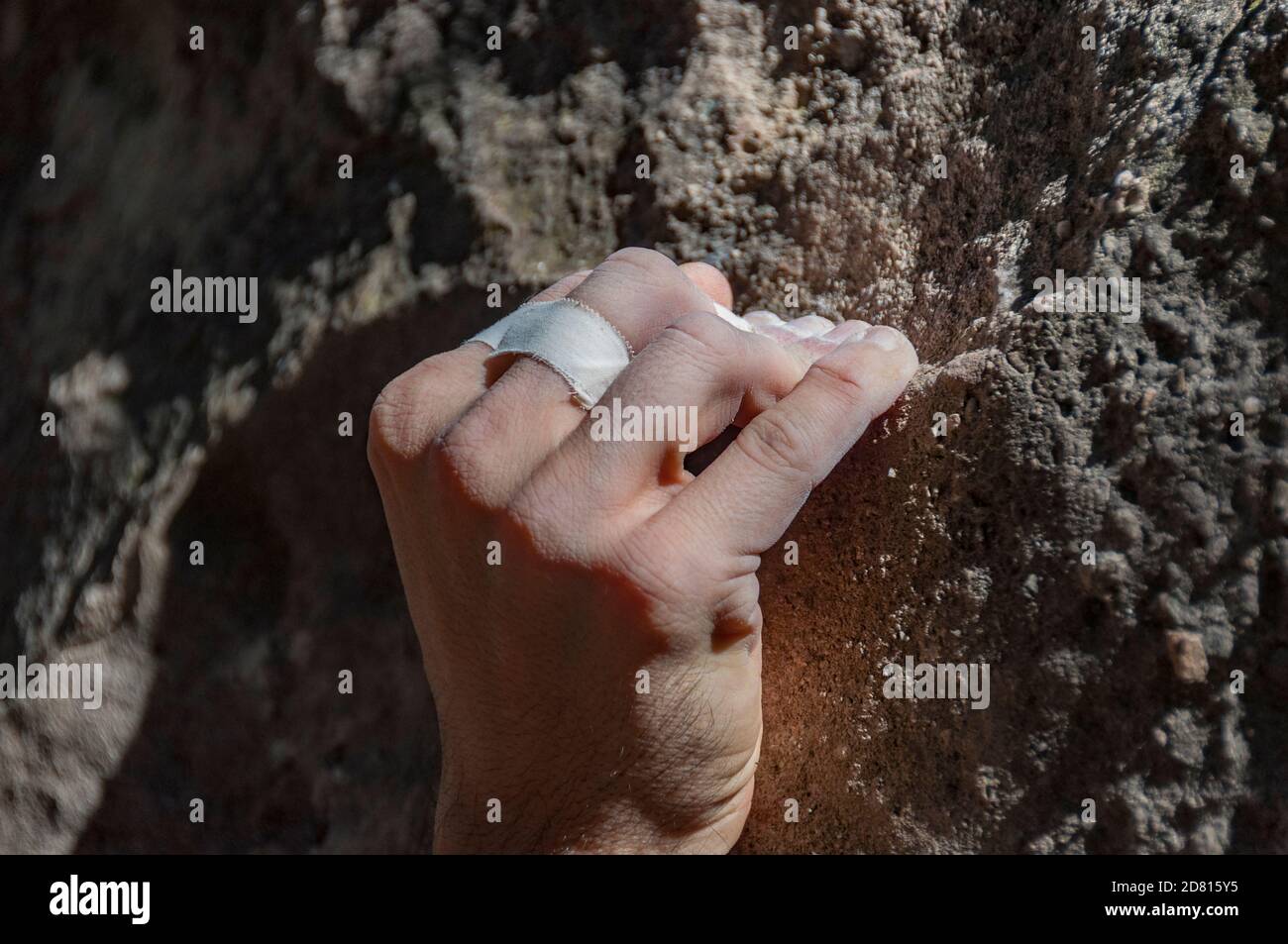 Detail of a climber's fingers, ready to climb Stock Photo Alamy