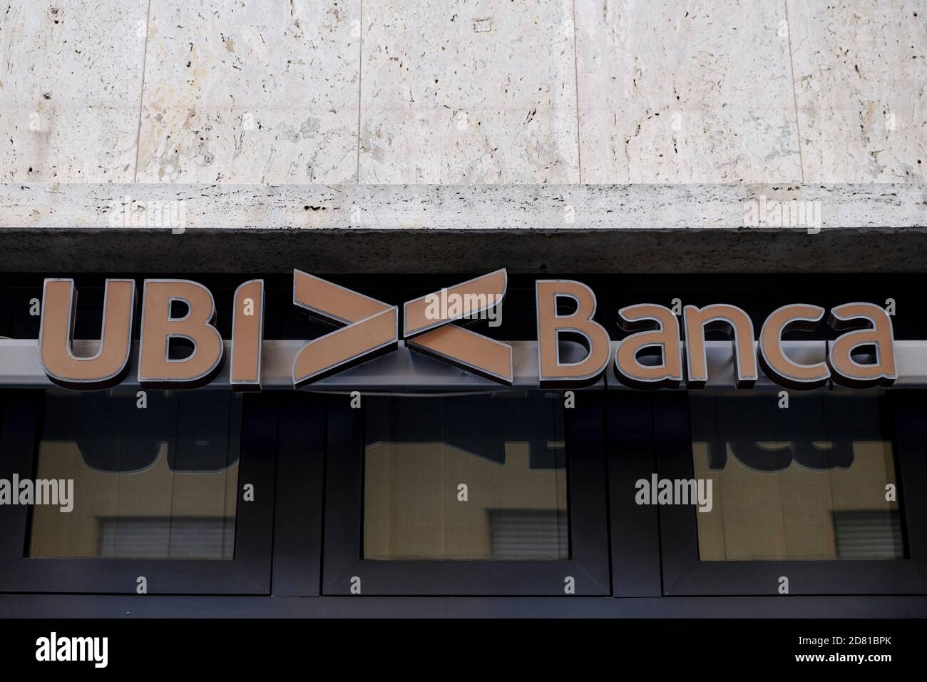 Italian Bank High Resolution Stock Photography And Images Alamy
