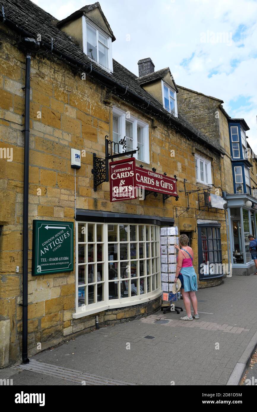 Shop In Morton In Marsh Cotswolds Gloucestershire England UK Stock Photo