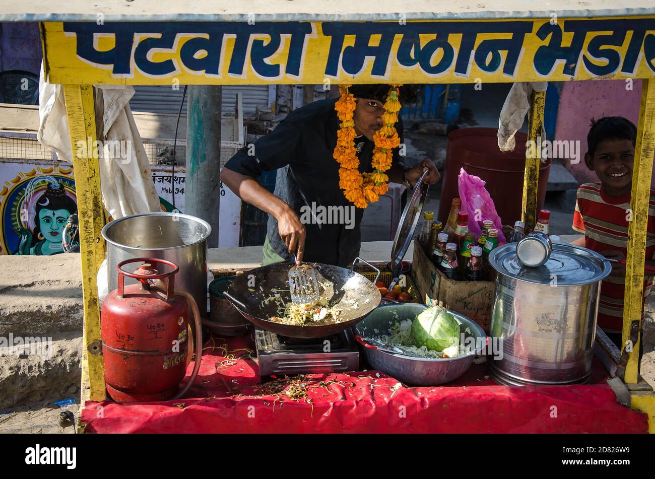 Street food in India Stock Photo - Alamy