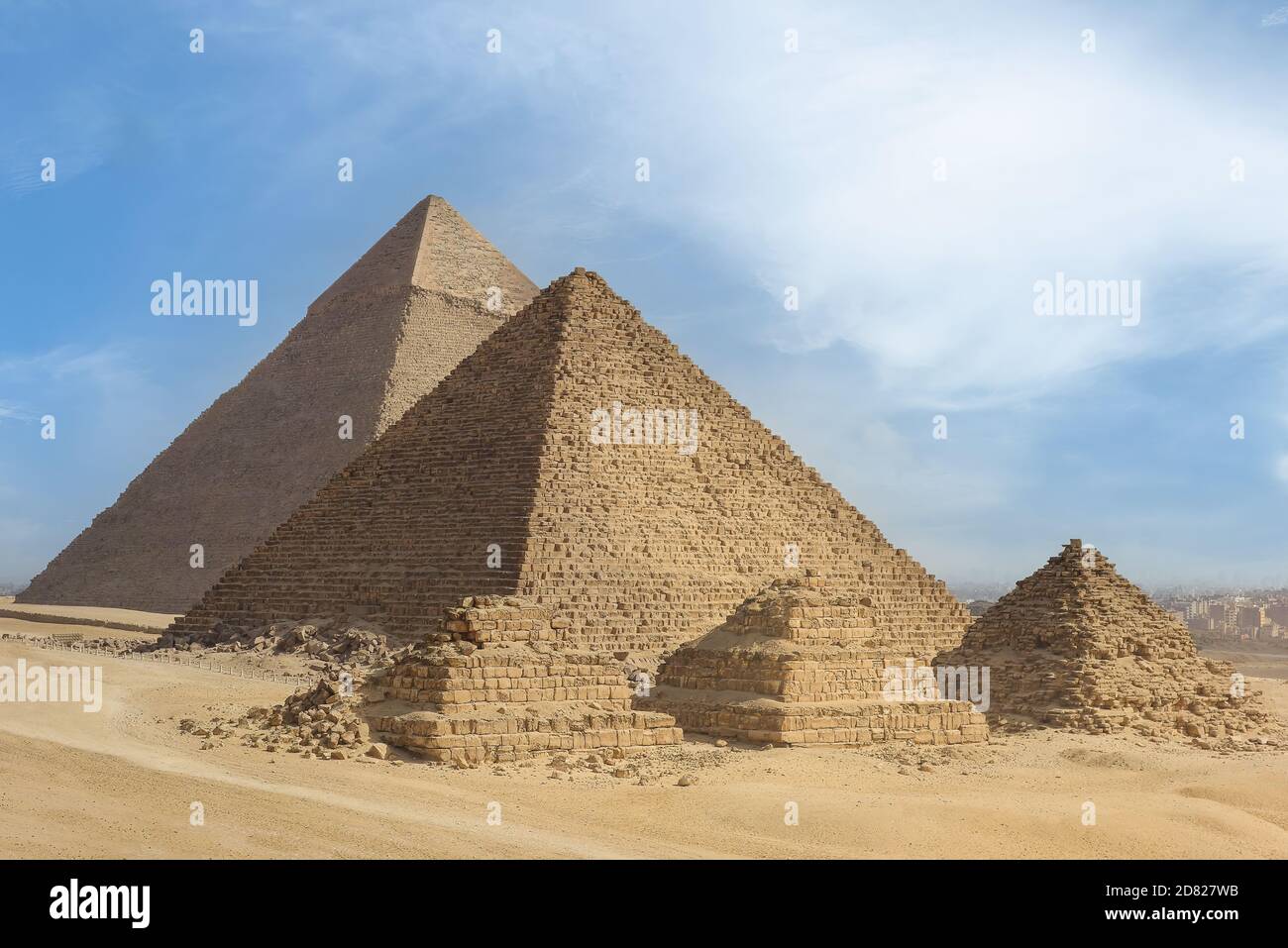 The Pyramids of Khafre and Khufu, Giza Necropolis (Unesco World Heritage List, 1979), Egypt. Egyptian civilisation, Old Kingdom, Dynasty IV. Stock Photo