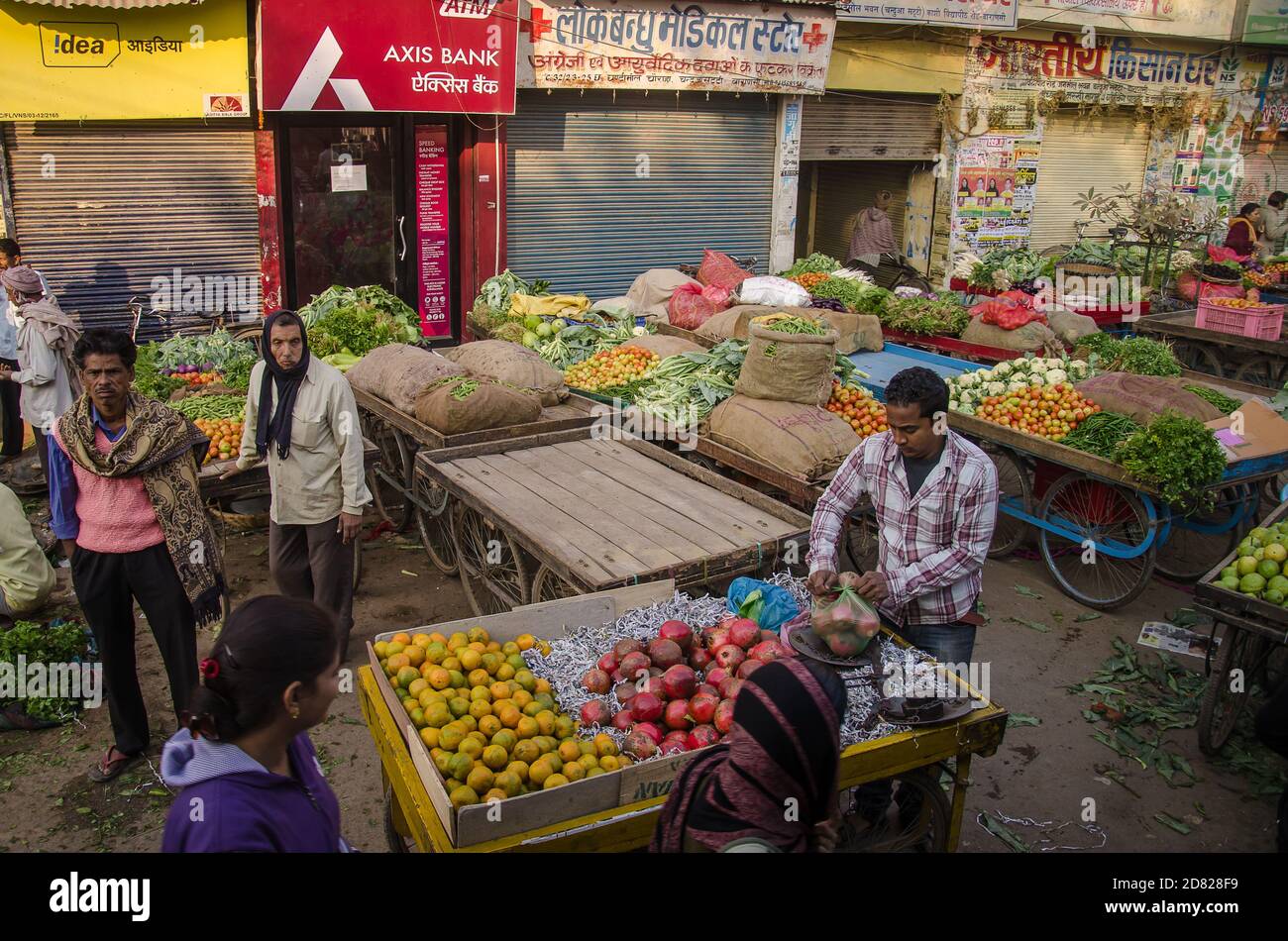 Vegetable wholesale market in Delhi India Stock Photo Alamy
