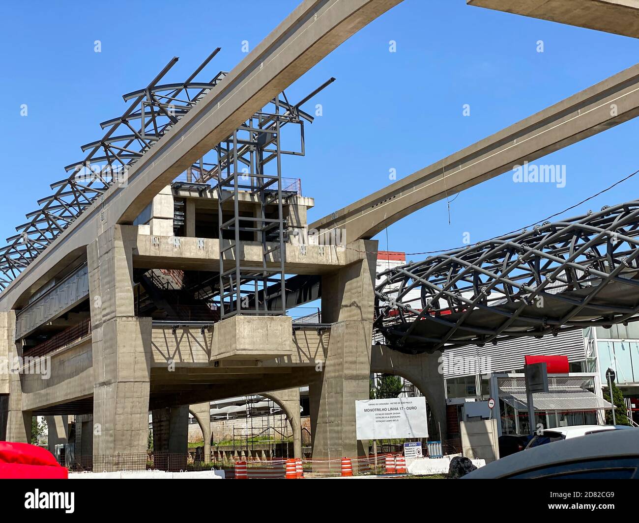 Construction Of The Monorail System Stock Photo - Alamy