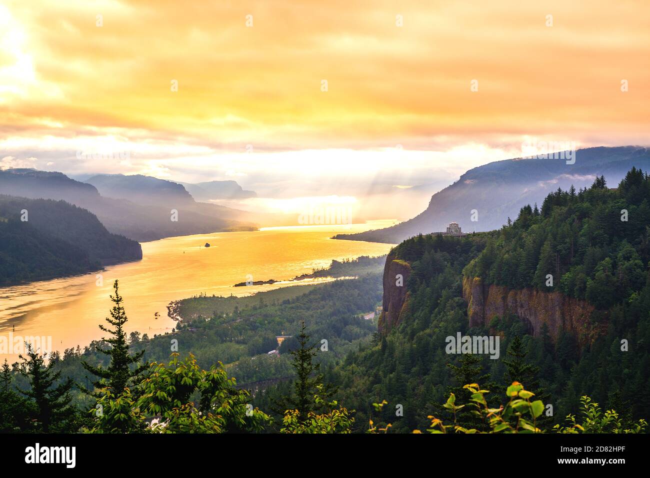Columbia River Sunrise, OregonUSA Stock Photo Alamy