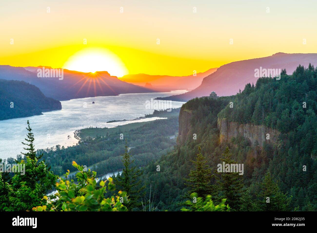 Columbia River Sunrise, OregonUSA Stock Photo Alamy