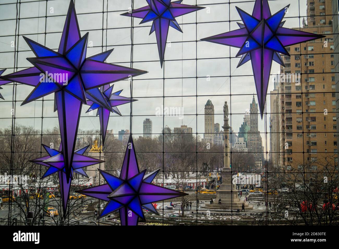 Big pink new york hi-res stock photography and images - Alamy