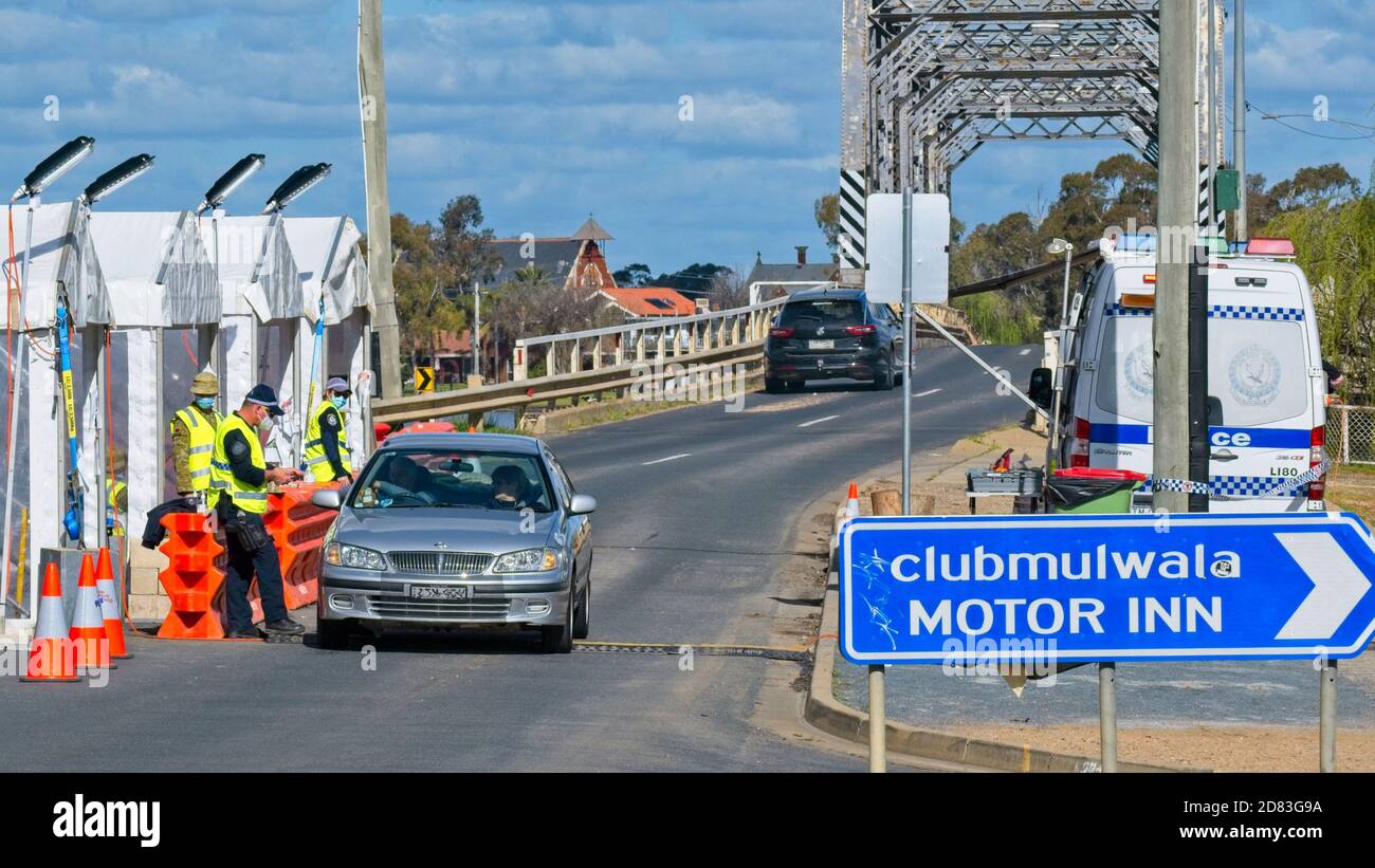 Mulwala, New South Wales / Australia - September 5 2020: Victoria NSW border checkpoint at Mulwala NSW Stock Photo