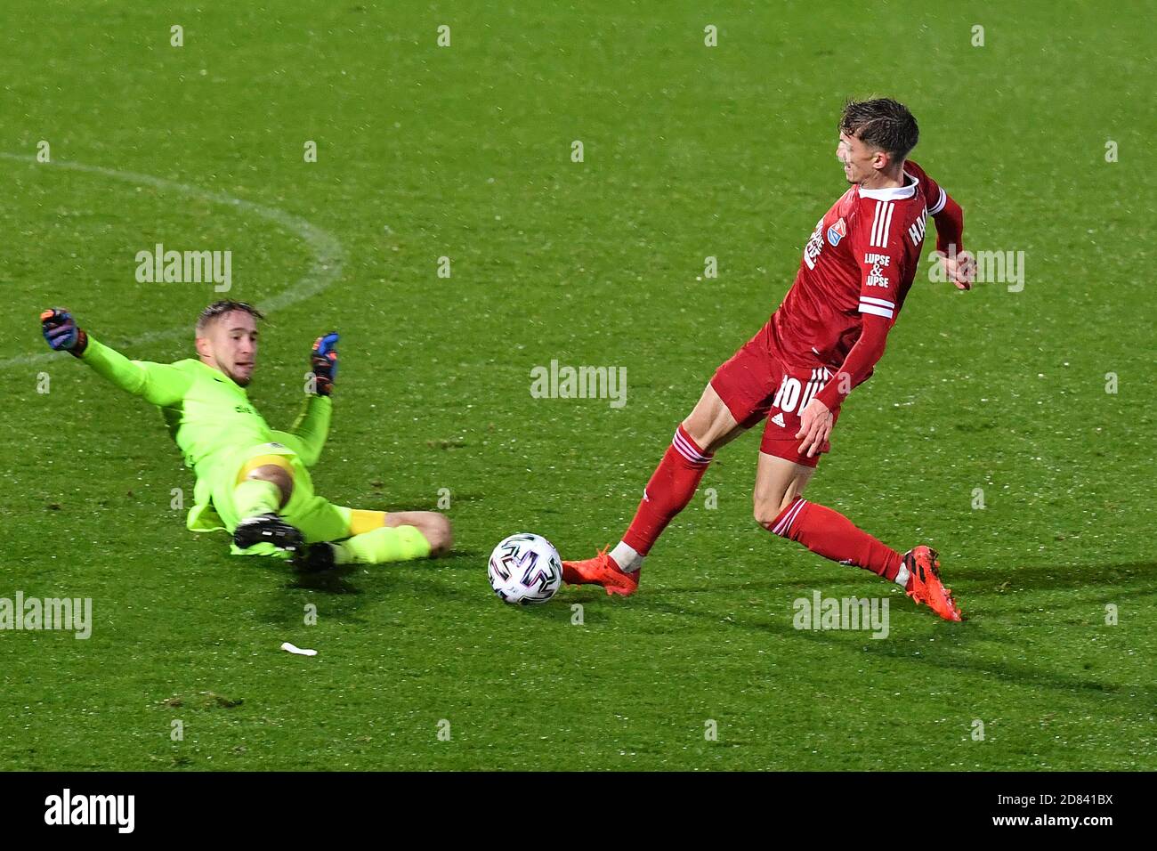 on the ground: Marco Hiller, goalwart (Munich 1860), Ayguen YLDIRIM (Verl)  after duels, action, Stock Photo, Picture And Rights Managed Image. Pic.  PAH-141549900