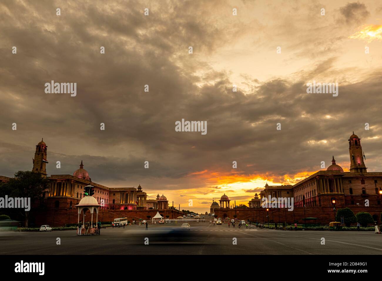 View of the Rashtrapati Bhavan and the administrative buildings of