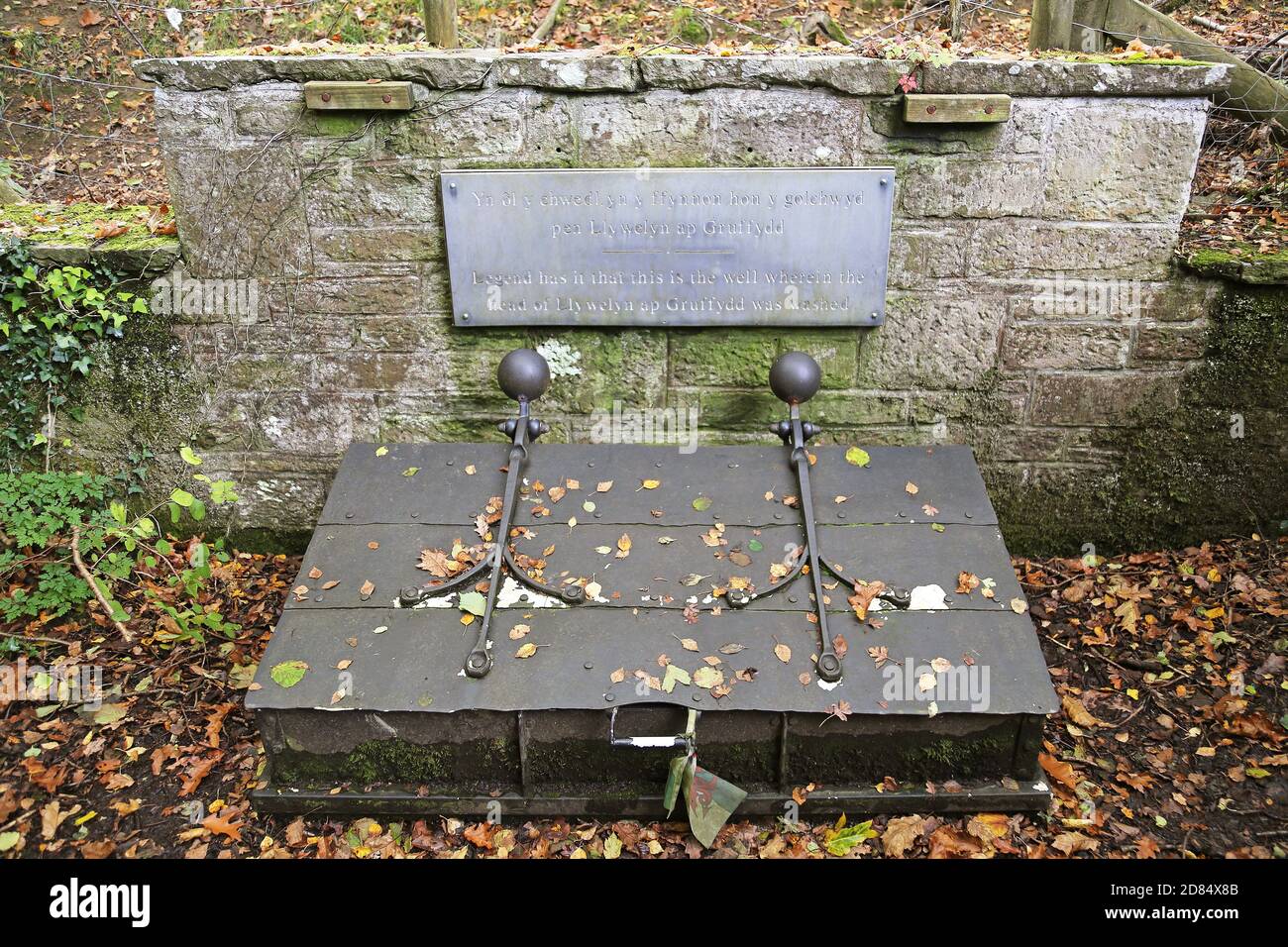 Memorial Well to death of Llywelyn ap Gruffydd (1282), Cilmeri, Builth Wells, Brecknockshire, Powys, Wales, Great Britain, United Kingdom, UK, Europe Stock Photo