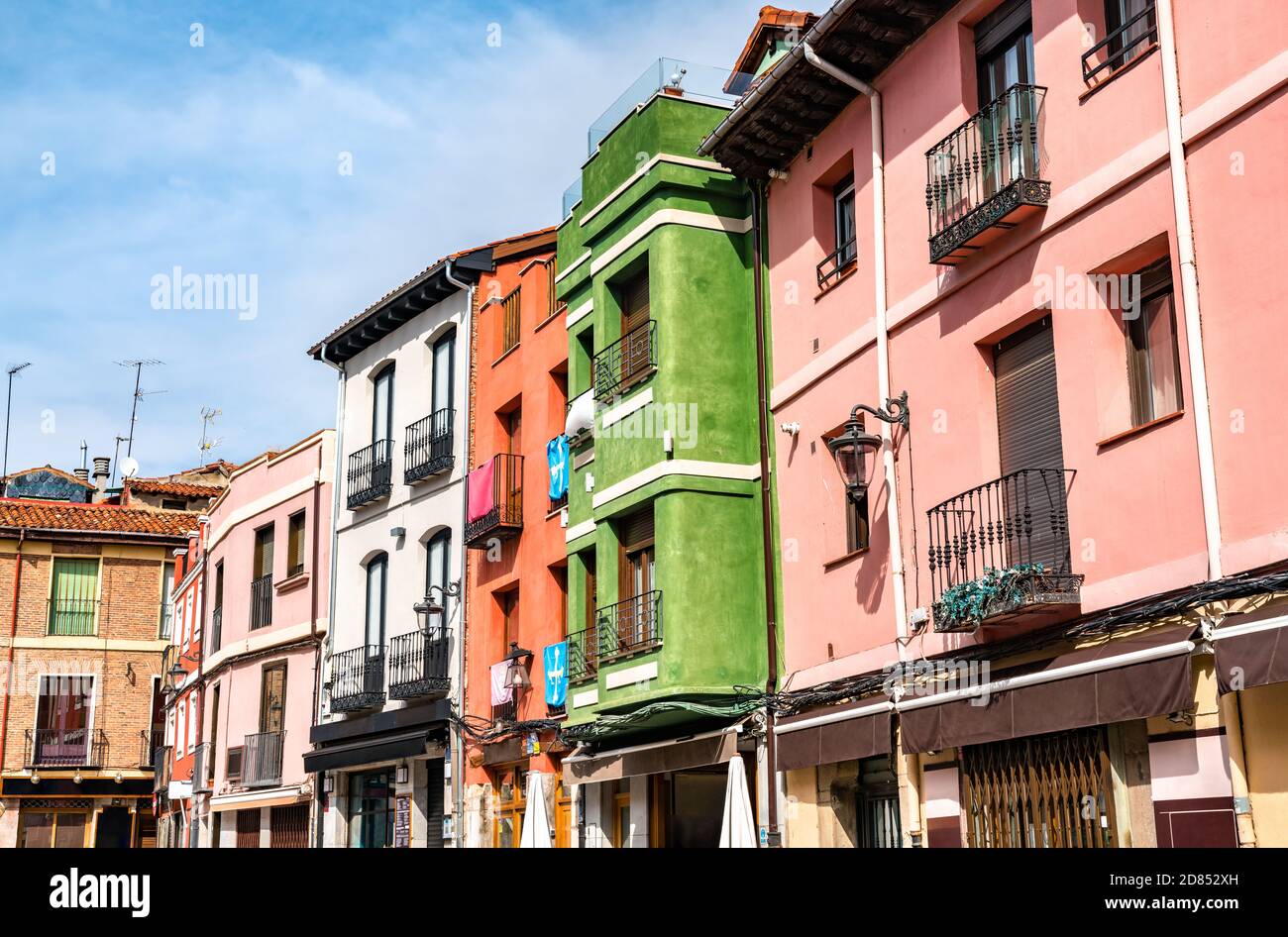 Traditional houses in Leon, Spain Stock Photo Alamy