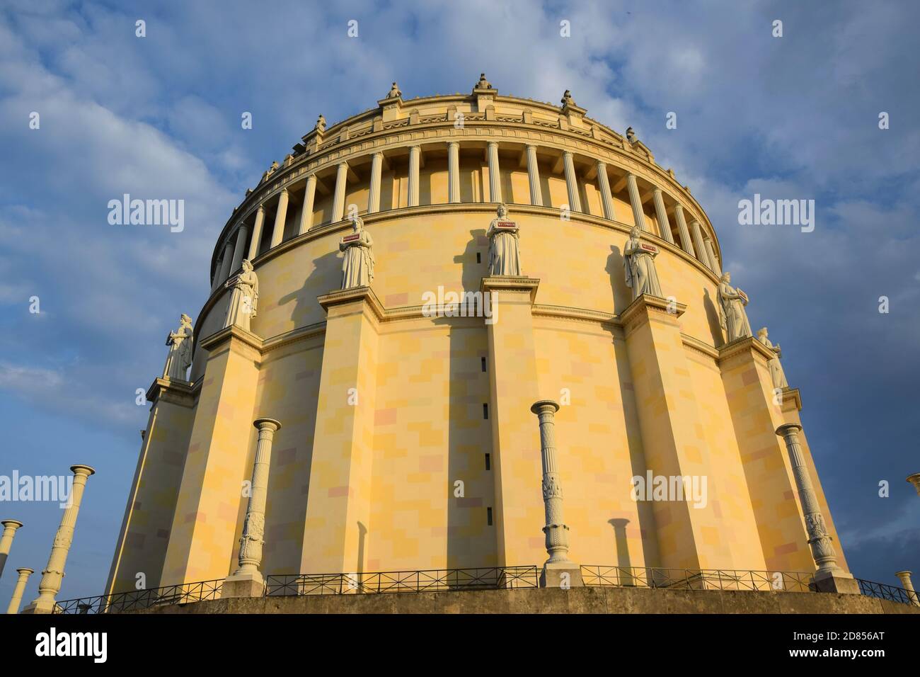 Kelheim Befreiungshalle Germany 1000 Piece Wooden Jigsaw Puzzle - Adult Travel Souvenir & Gift