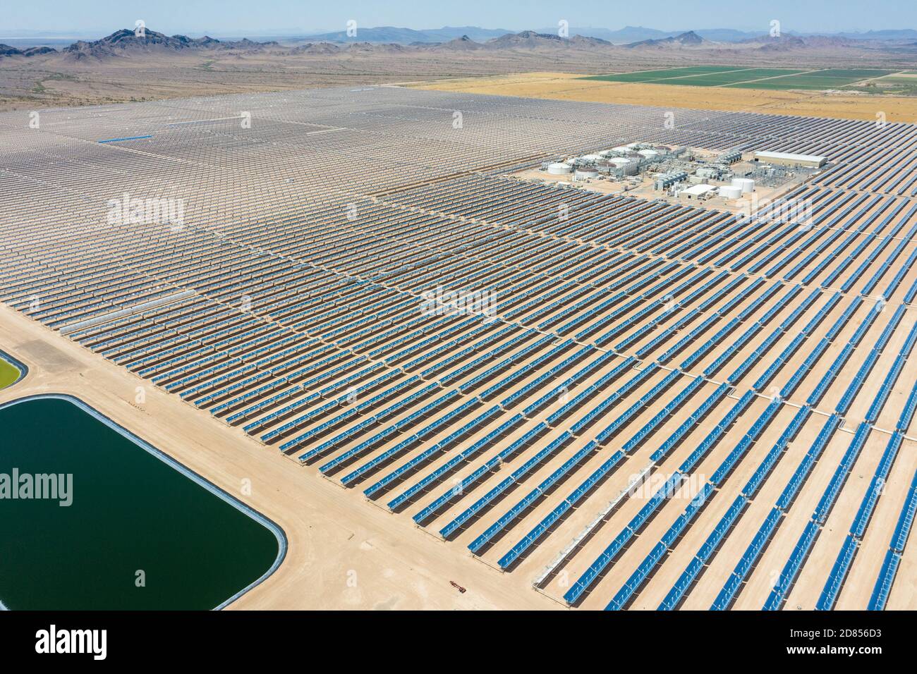 Solana Generating Station, solar panel fields, Gila Bend, AZ, USA Stock Photo