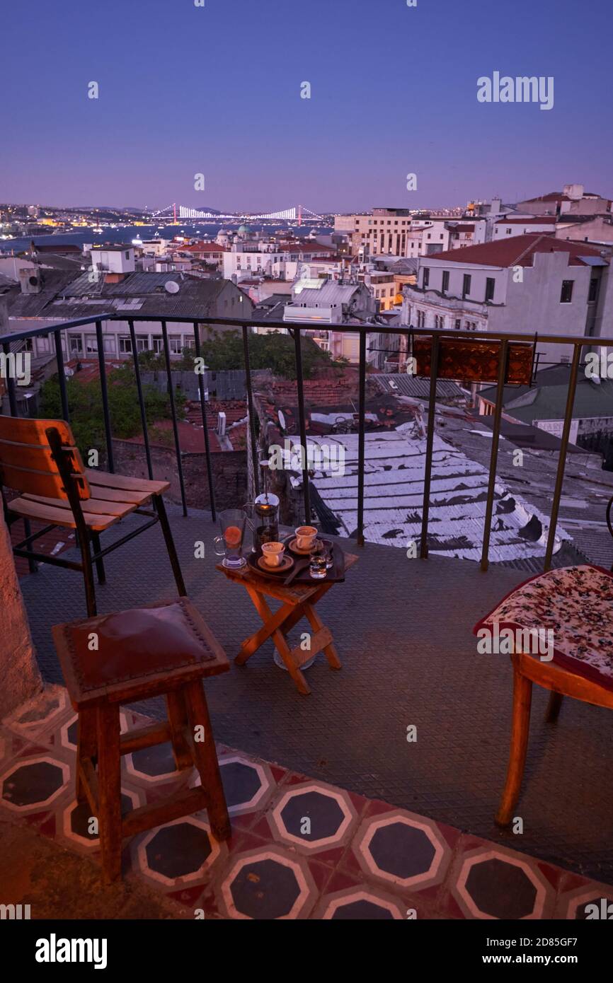 Small cafe / coffeeshop in Buyuk Valide Han with view of Istanbul Stock Photo