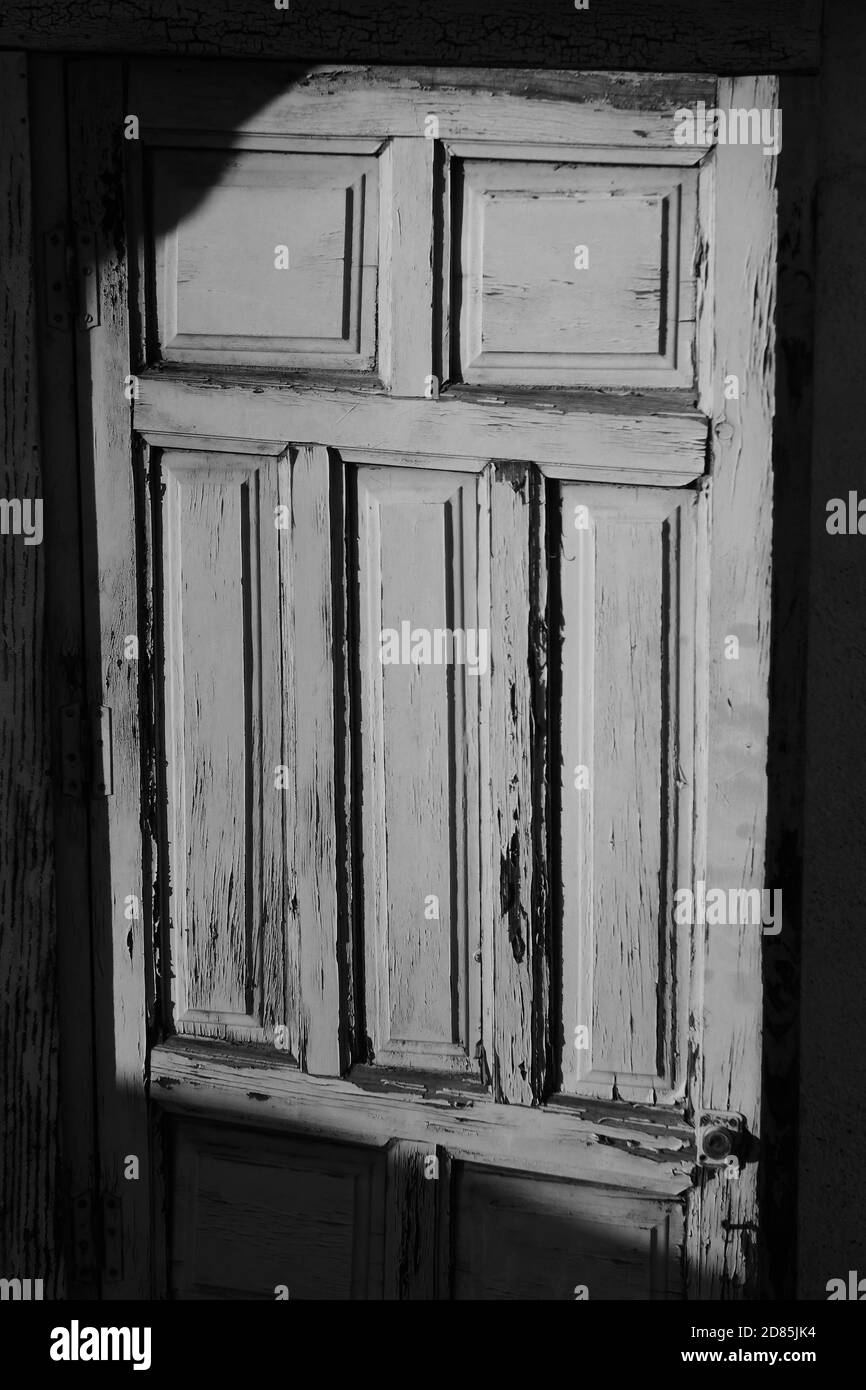 Old worn wood door Black and White Stock Photos & Images - Alamy