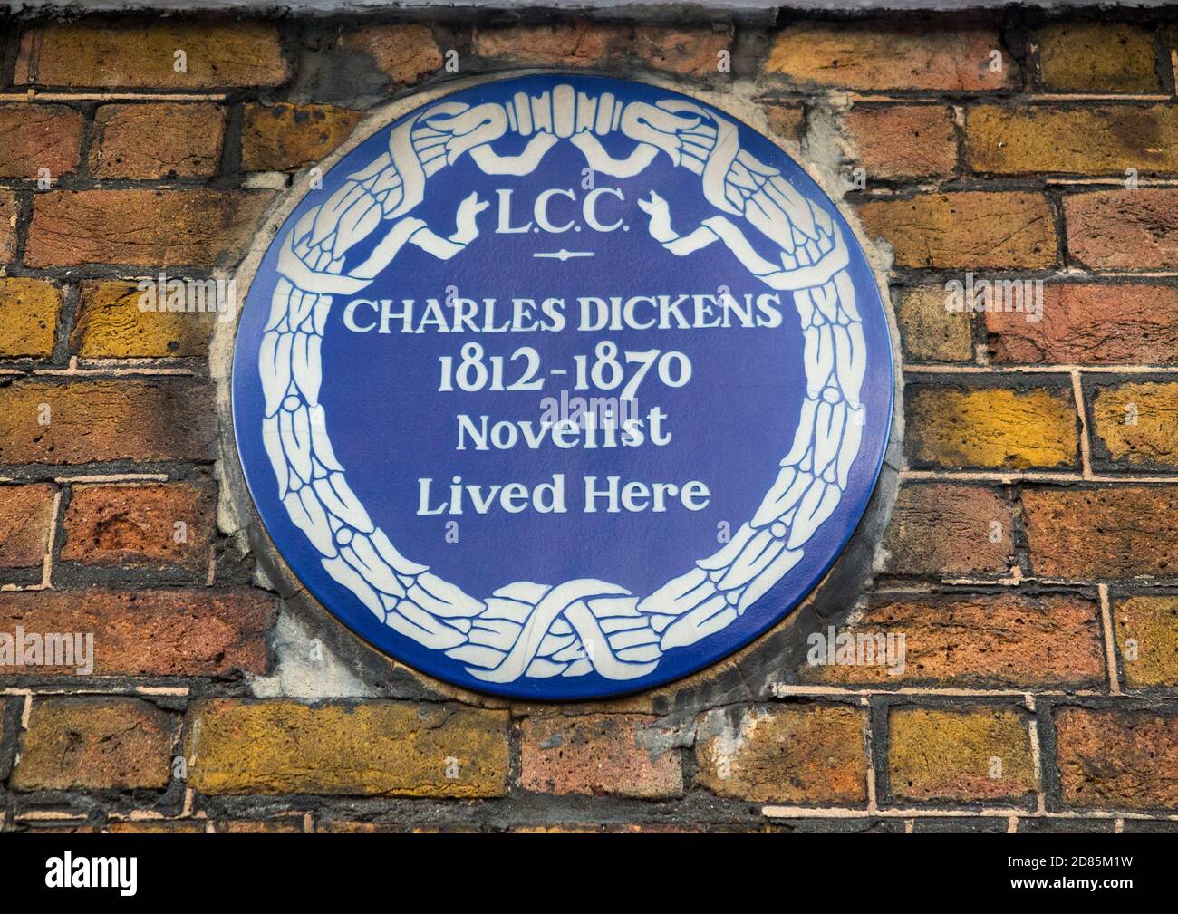 The Charles Dickens Museum and Georgian town house where the famous Victorian author lived for nearly 3 years, in Doughty Street. London. UK (122) Stock Photo