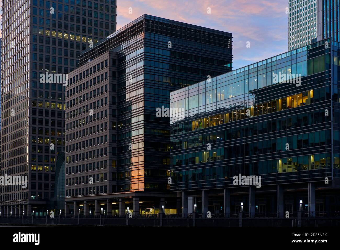 Office buildings and residential towers at dusk, Canary Wharf ...