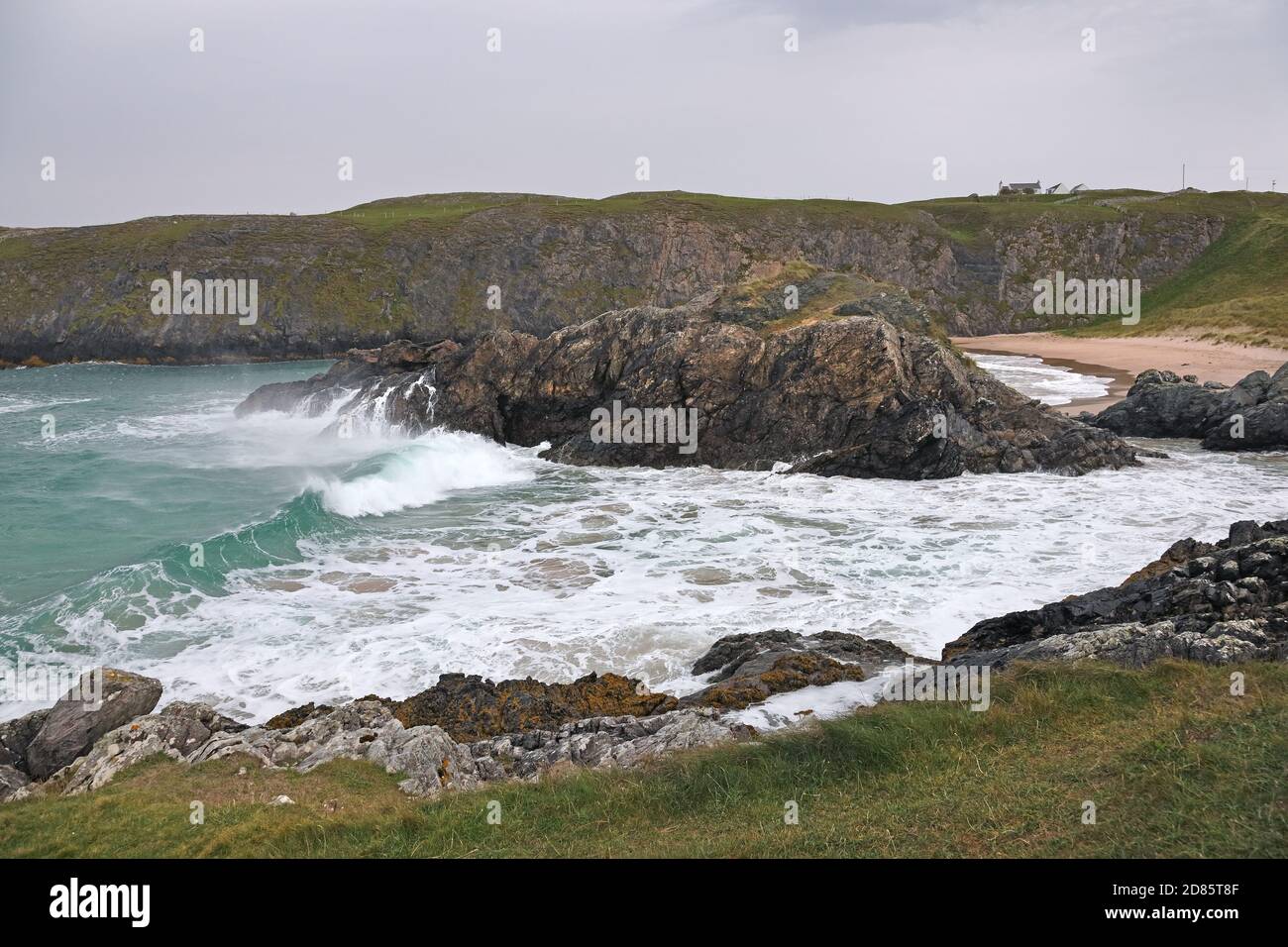 Large Waves Pounding the Rocks at Sango Bay During a Storm, Durness, Sutherland, Scotland, UK Stock Photo