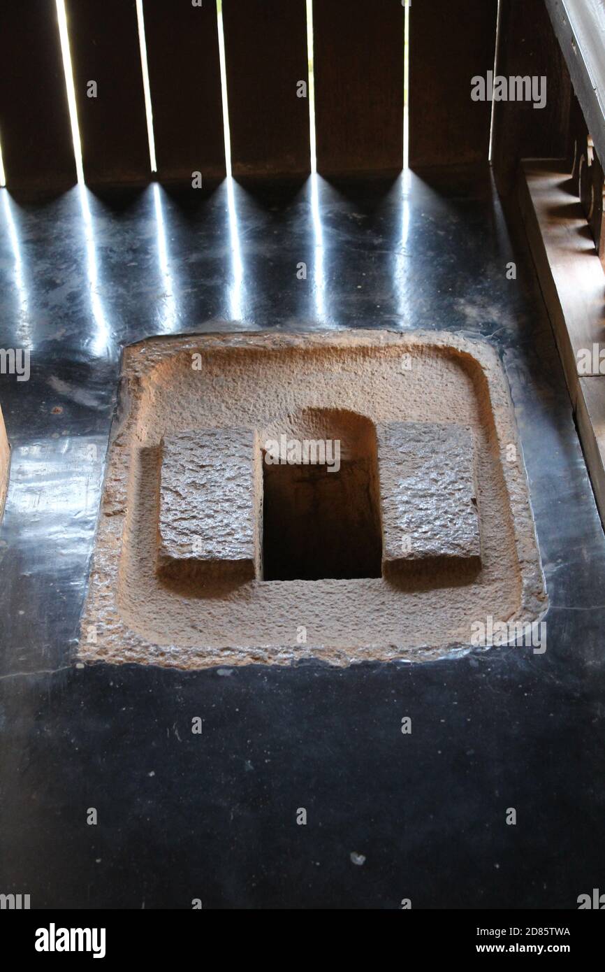 Indian toilet hires stock photography and images Alamy