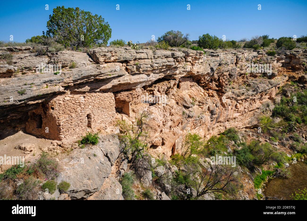 Cliff Ruins at Montezuma Castle National Monument Stock Photo Alamy