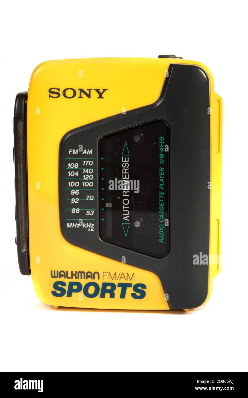 Walkman retro hi-res stock photography and images - Alamy