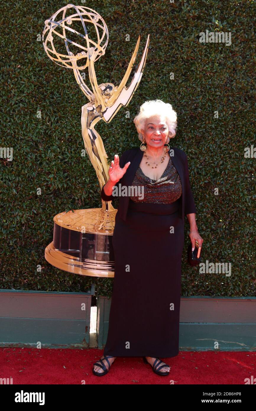 Nichelle nichols actress hi-res stock photography and images - Alamy