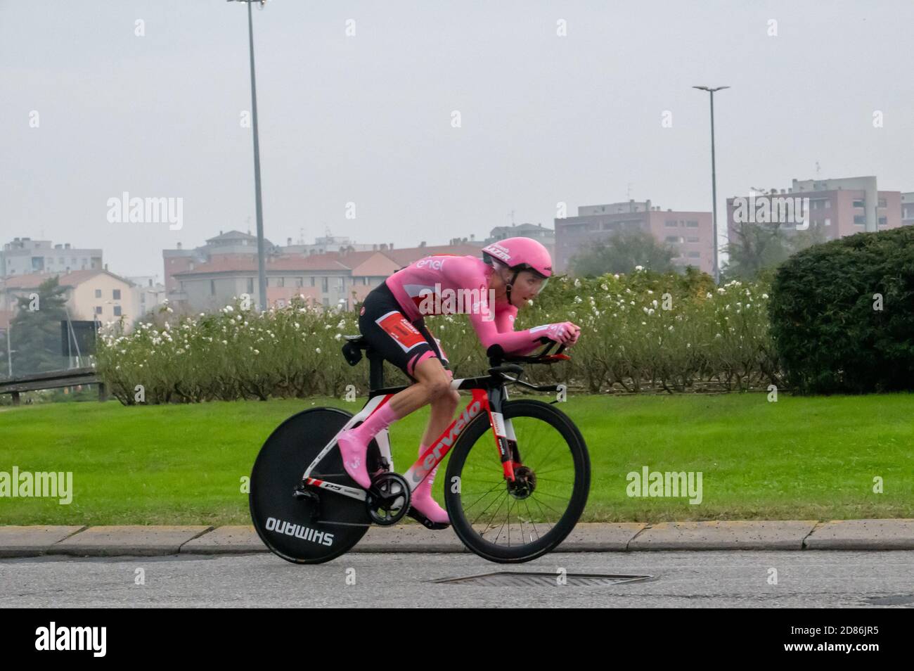 Jai Hindley, Team Sunweb during Cernusco sul Naviglio - Milano, Giro d'Italia, cernusco sul naviglio, Italy, 25 Oct 2020 Credit: LM/Silvia Colombo Stock Photo
