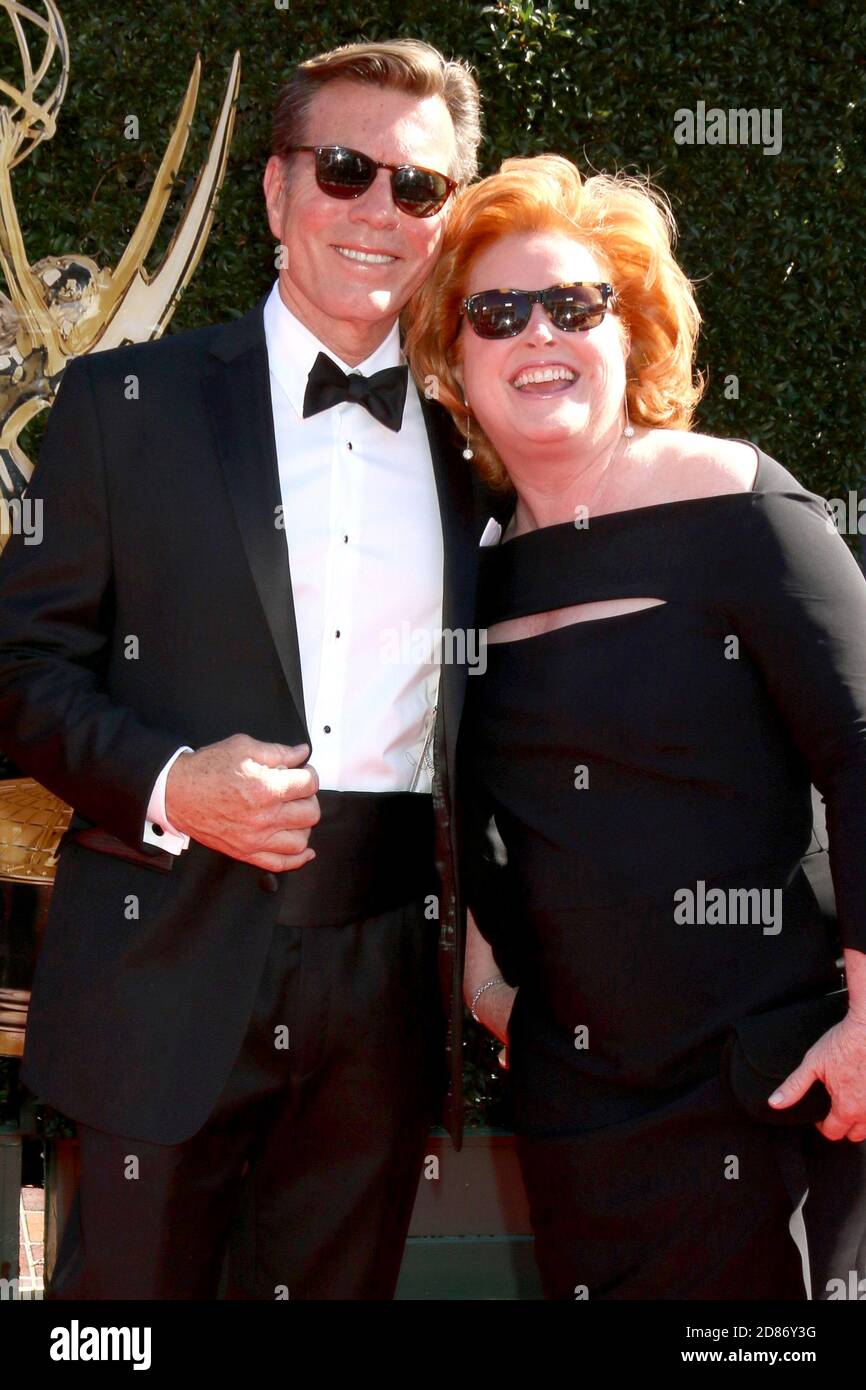 LOS ANGELES APR 30 Peter Bergman, Mariellen Bergman at the 44th(01)