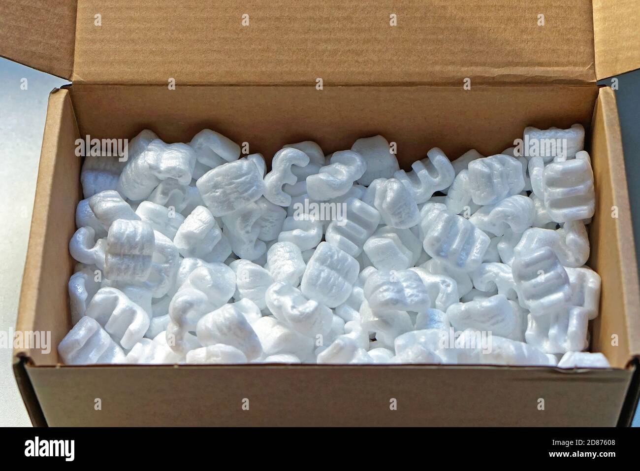 Foam Packing Peanuts - Protect Your Belongings During Transport!