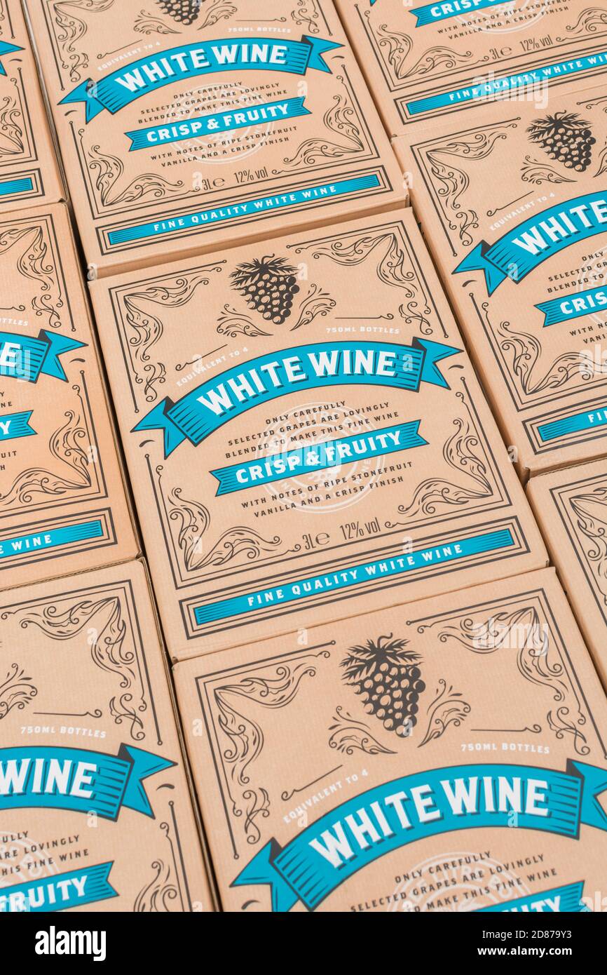 Asda White Wine Box High Resolution Stock Photography and Images Alamy