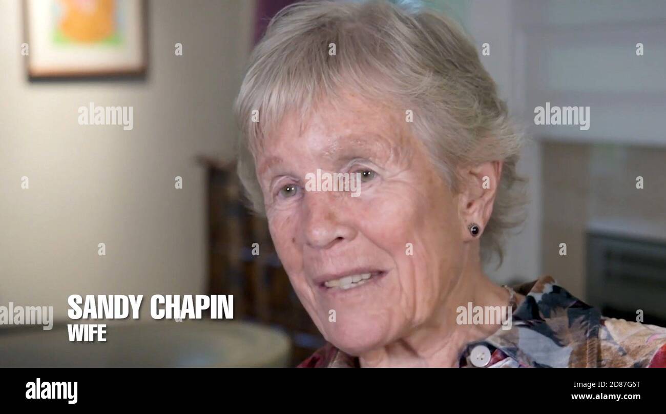 Harry chapin when in doubt do something sandy chapin harry s wife