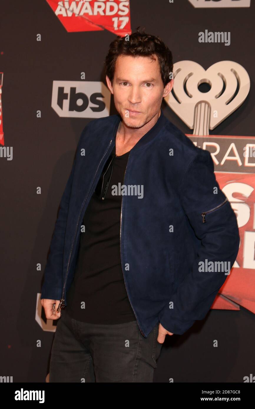 Page 2 Shawn Hatosy High Resolution Stock Photography and Images Alamy