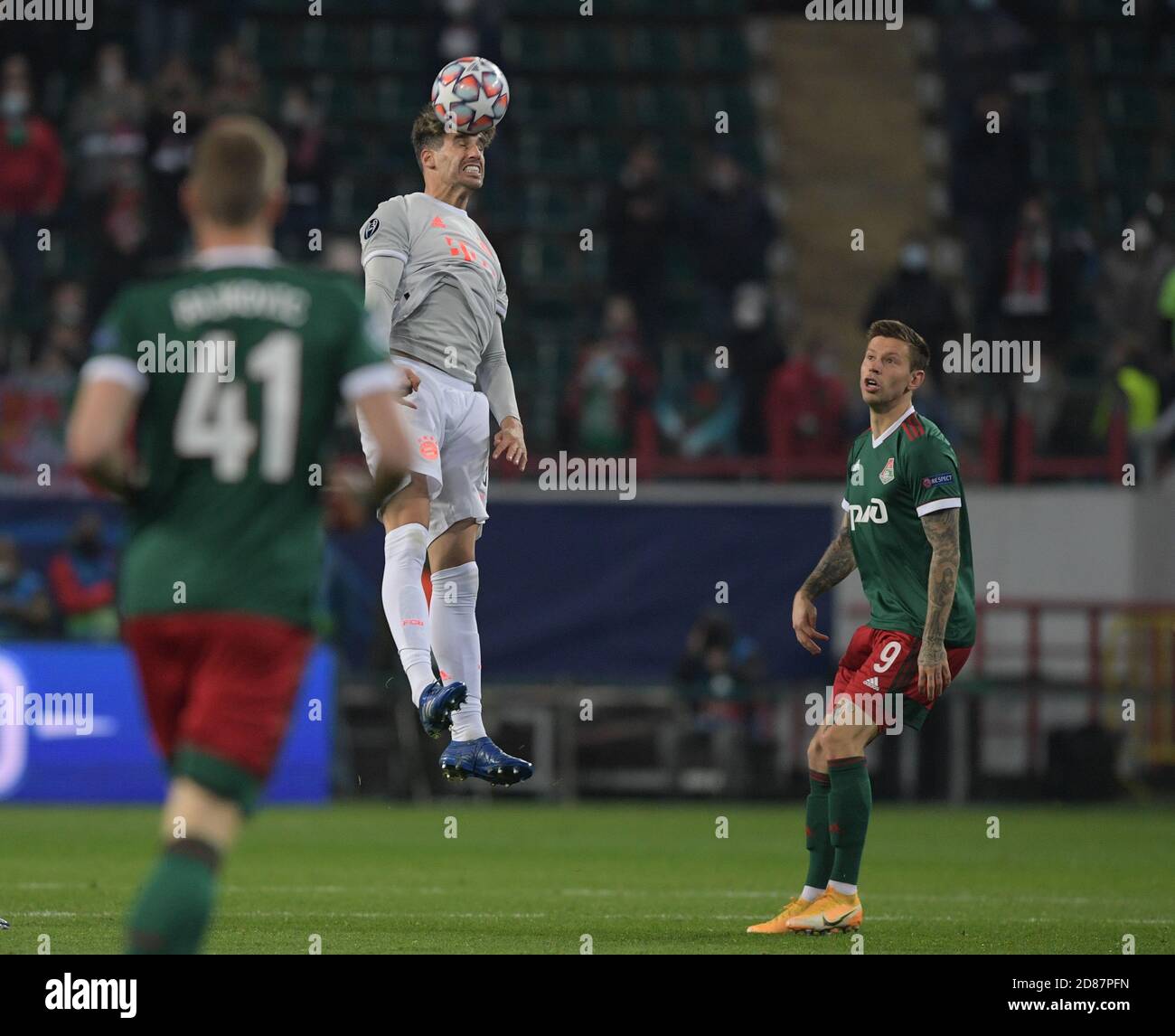 MOSCOW, RUSSIA - OCTOBER 27:  Javi Martínez of Bayern Muenchen during the UEFA Champions League Group A stage match between Lokomotiv Moskva and FC Bayern Muenchen at RZD Arena on October 27, 2020 in Moscow, Russia. (Photo by MB Media) Stock Photo