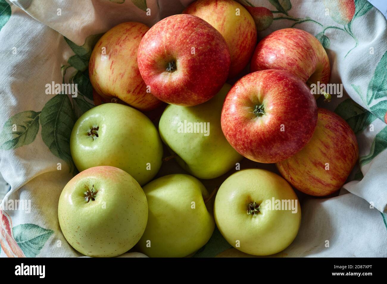 Frutas en la mesa Stock Photo