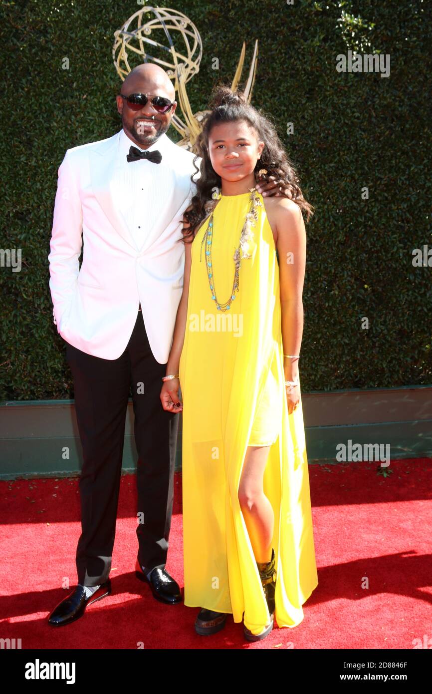 LOS ANGELES - APR 30: Wayne Brady, Maile Masako Brady at the 44th