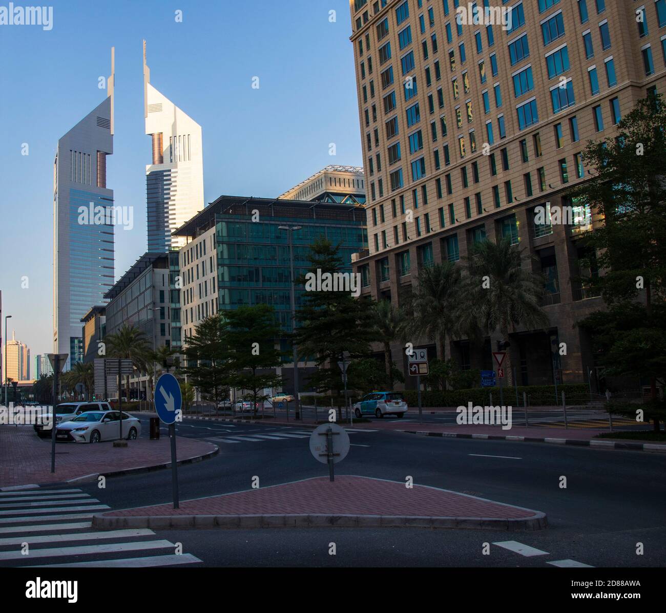 Ritz Carlton Dubai Hi Res Stock Photography And Images Alamy