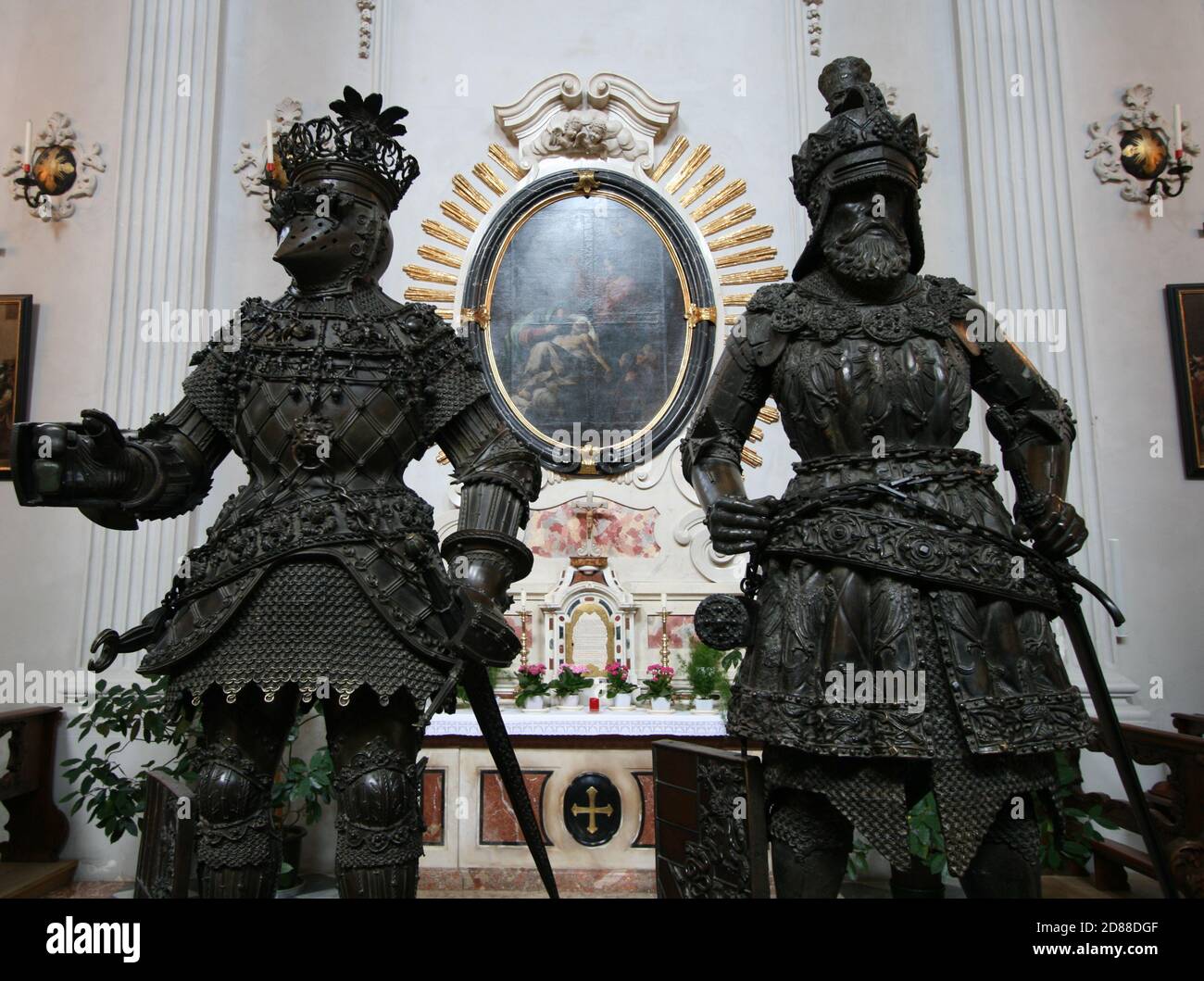 Bronze statues of Ferdinand I, King of Portugal (d. 1383, left), and Ernest, Duke of Austria (d.1424, right) in the Hofkirche, Innsbruck,  Austria Stock Photo