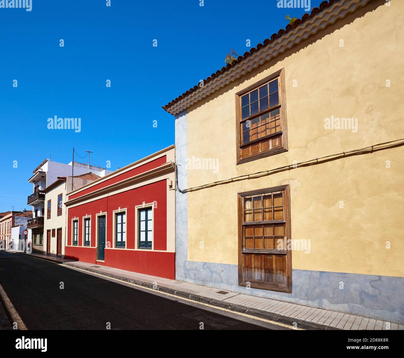 old-buildings-in-san-cristobal-de-la-laguna-known-as-la-laguna-its