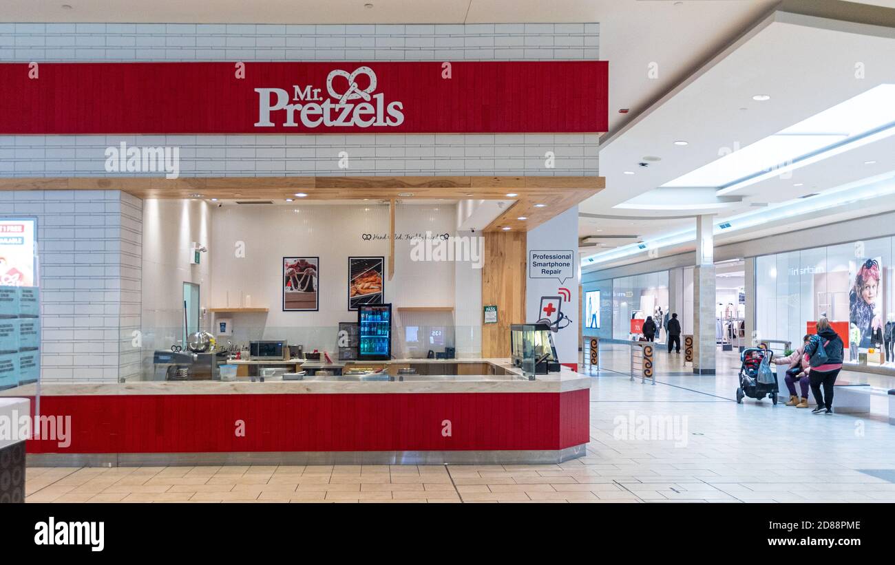 Globo store dufferin mall