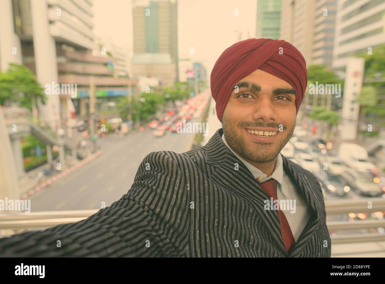 Landmark male selfie indian hi-res stock photography and images - Alamy