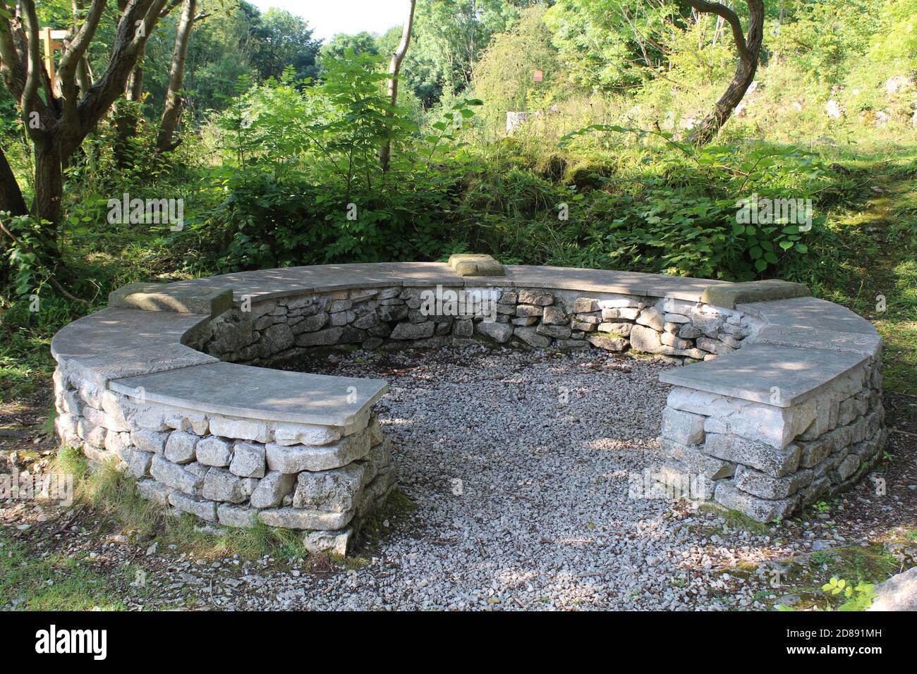 Circular stone seating area Stock Photo - Alamy